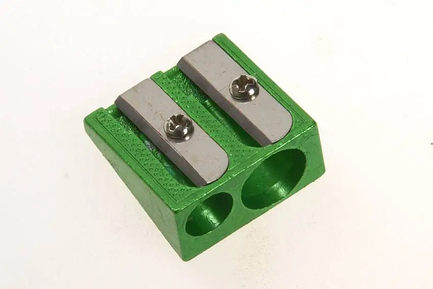 Точилка металлическая "Ferro Color Plus" на 2 отв, цветная, фото №1