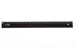 Линейка пластиковая СТАММ 30см черная, фото №1